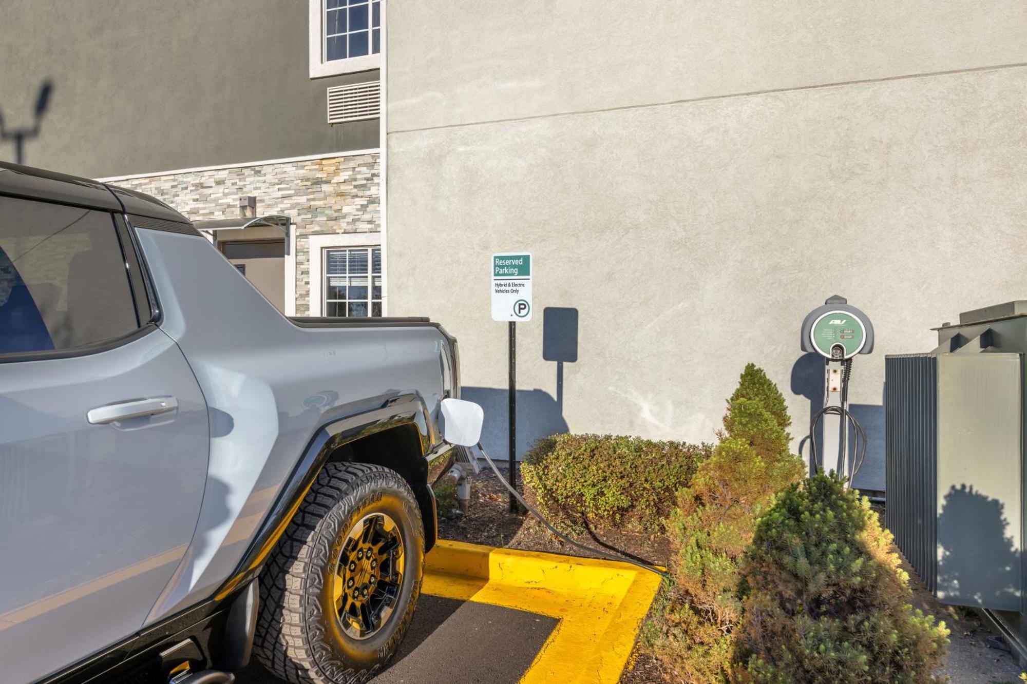 Country Inn & Suites By Radisson Bolingbrook, I-55 Exterior photo