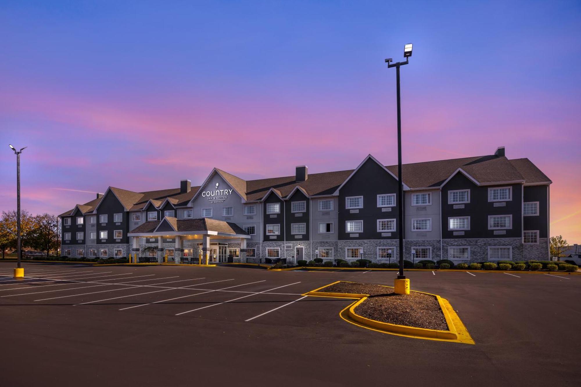 Country Inn & Suites By Radisson Bolingbrook, I-55 Exterior photo
